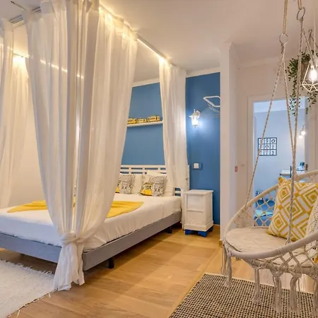 Pillows Peniche Townhouse