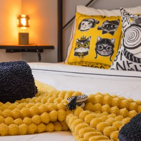 Pillows Townhouse 3*