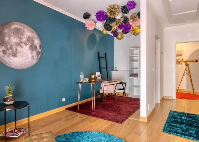 Pillows בית הארחה 3*