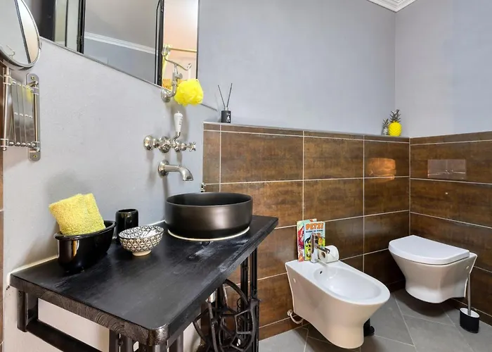 Pillows בית הארחה 3*