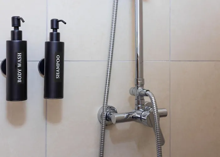 Pillows בית הארחה פניש