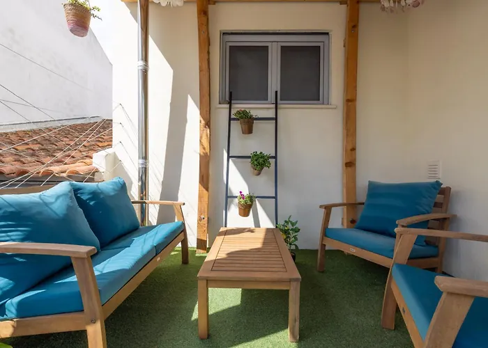 Pillows בית הארחה